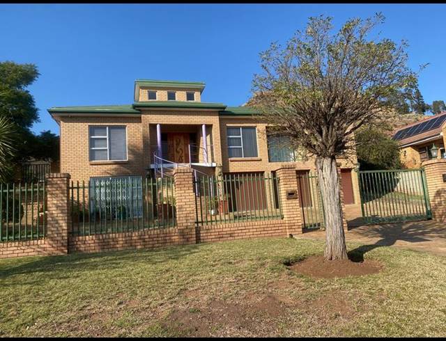 5 BEDROOM HOUSE FOR SALE IN BALMORAL